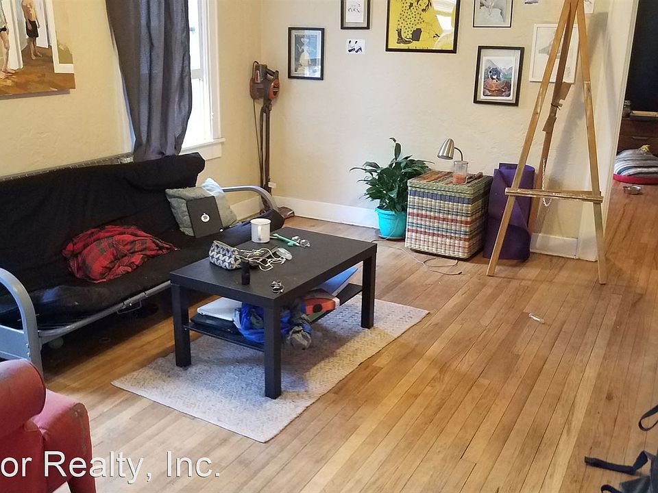 1st image of 225 SW 3rd Ave #226