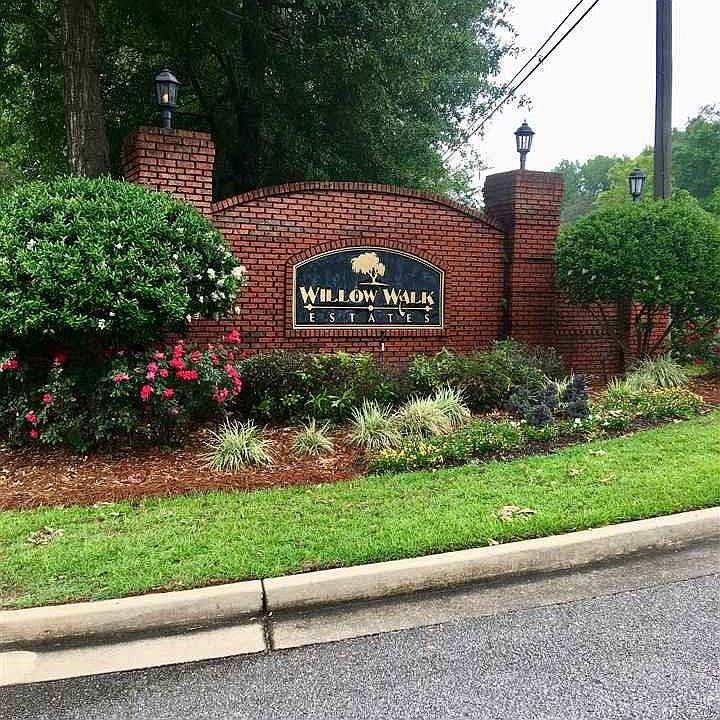 1st image of 3602 Willow Walk Dr