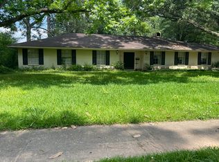 1107 Southampton Dr, Alexandria, LA 71303