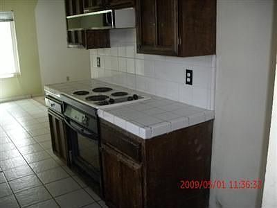 5th image of 4738 E McKenzie Ave