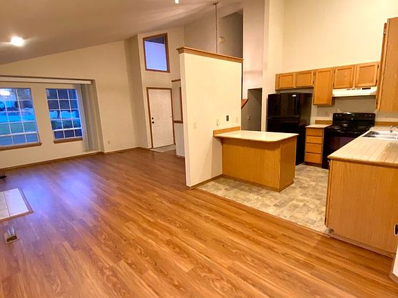 2nd image of 30715 48th Ave S