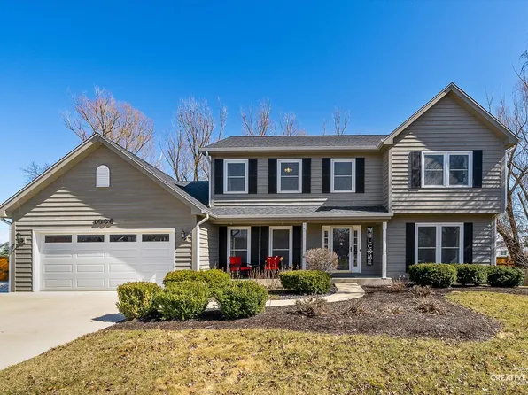 1008 Hollingswood Ct, Naperville, IL 60564
