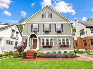 3156 Lookout Cir, Cincinnati, OH 45208