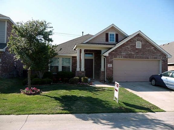 2nd image of 927 Prairie Smoke Ln
