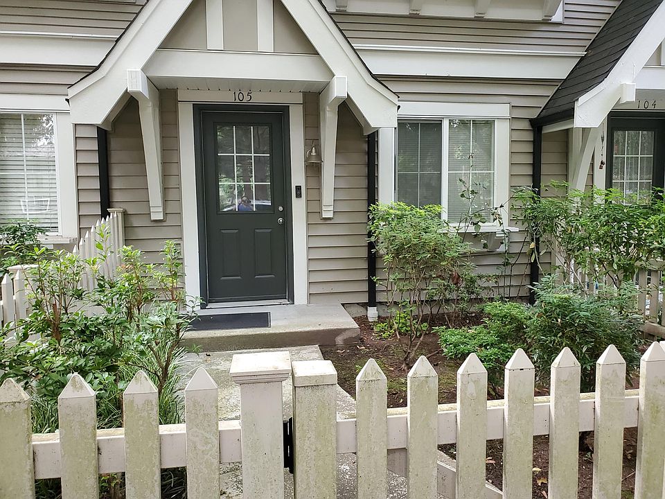 1st image of 18223 NE 95th Way
