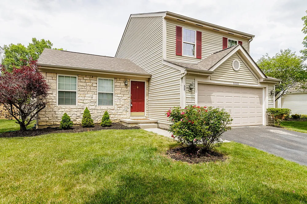 Building Photo - 1032 Pebble Brook Dr