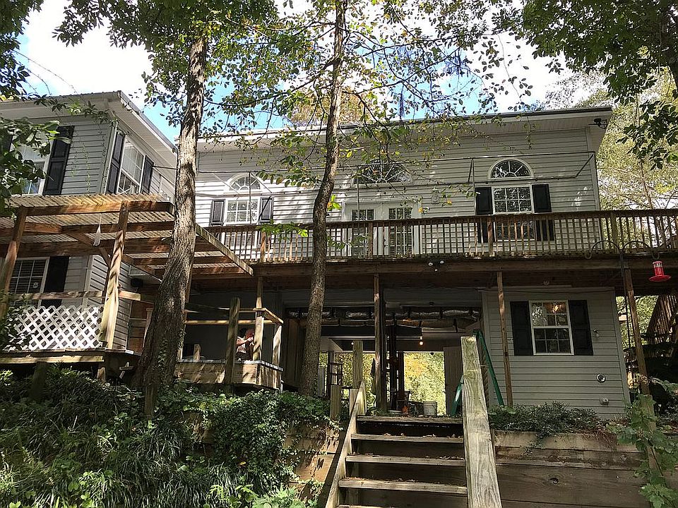 1st image of 153 Bear Run Rd