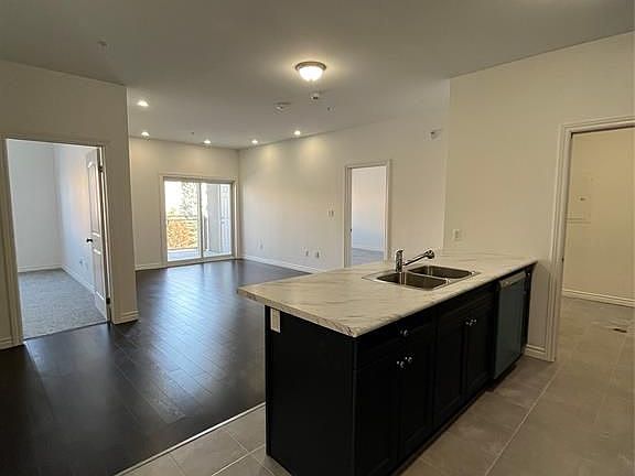 3rd image of 1888 Westview Park Blvd #318