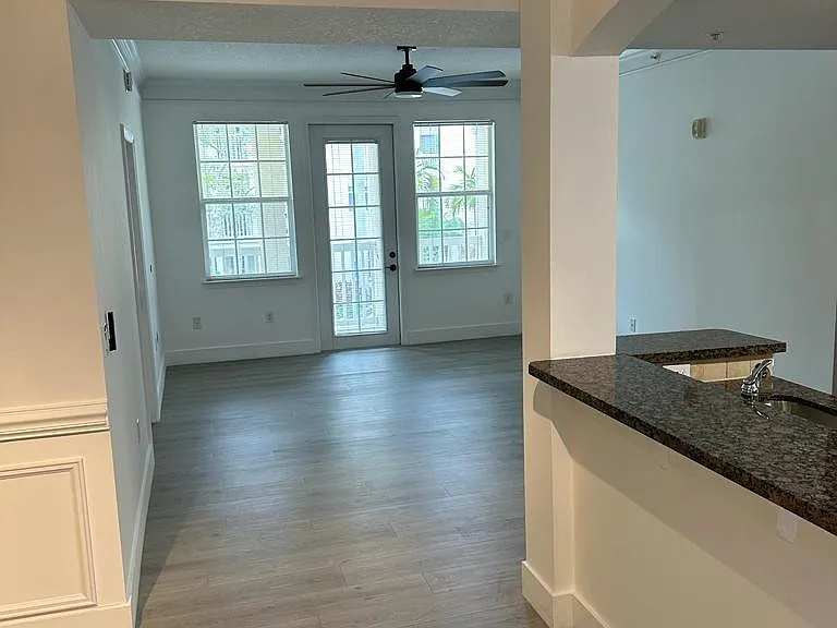 275 Murcia Dr #208 — Photo 20