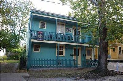 1st image of 819 Soniat St