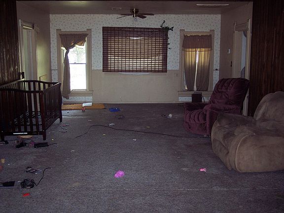 3rd image of 300 N Burns St