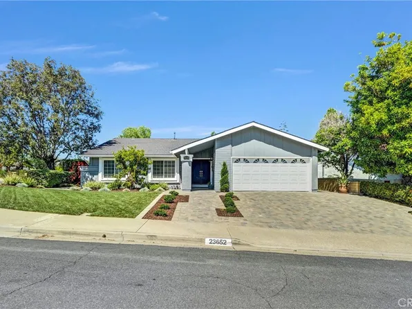 23652 Amalia Pl, Mission Viejo, CA 92691