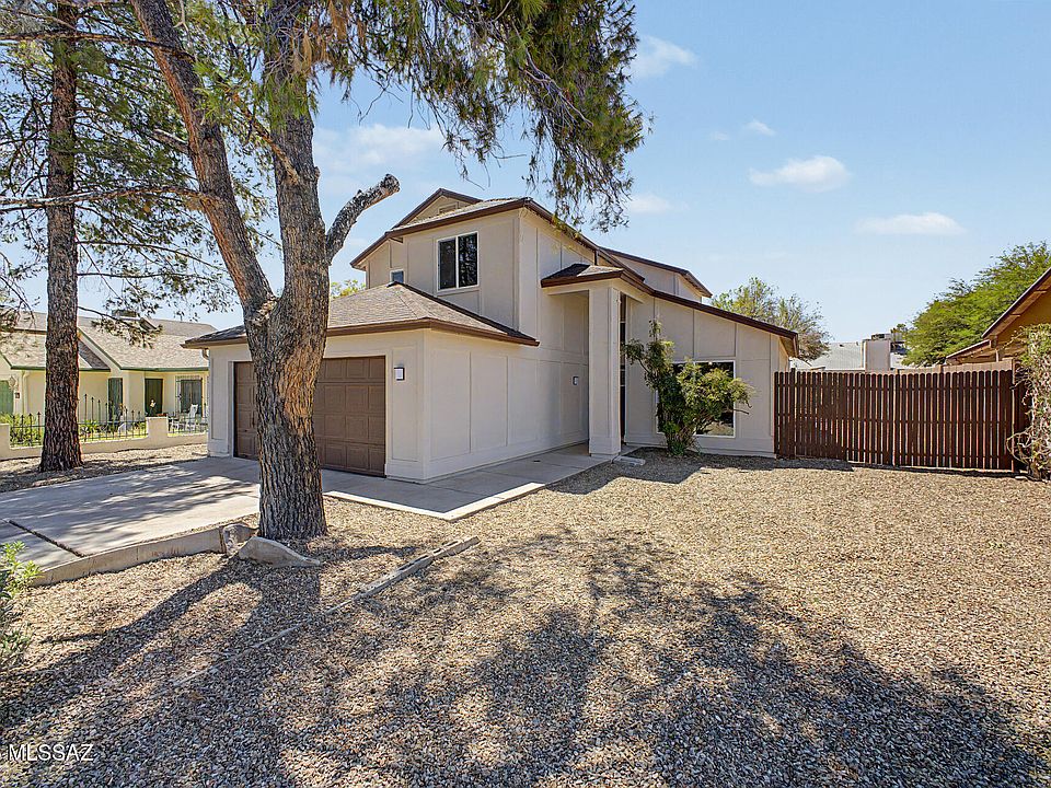1st image of 2761 W Calle Del Tigre