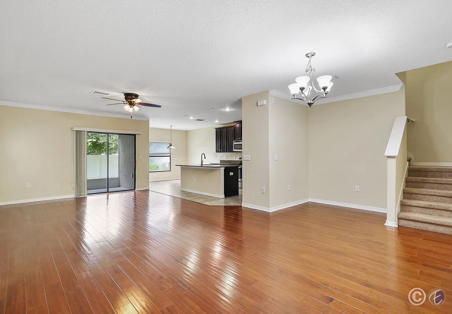 2724 Garden Falls Dr — Photo 3