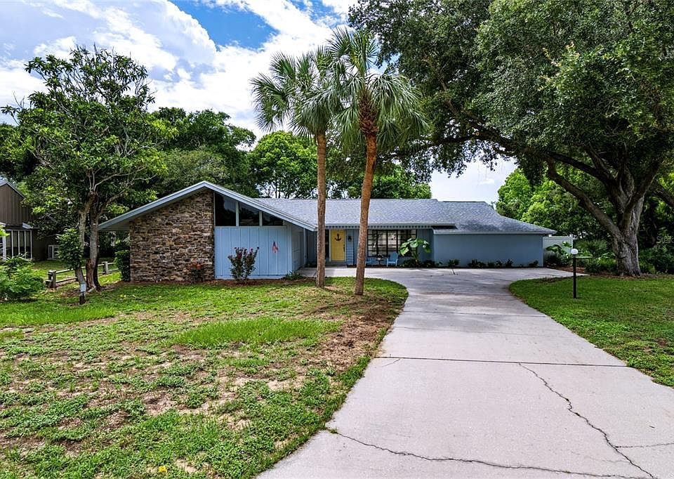 1st image of 34007 SABAL WAY