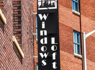 1 W 22nd St, Kansas City, MO 64108