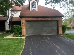 6674 Willow Grove Ln, Dublin, OH 43017