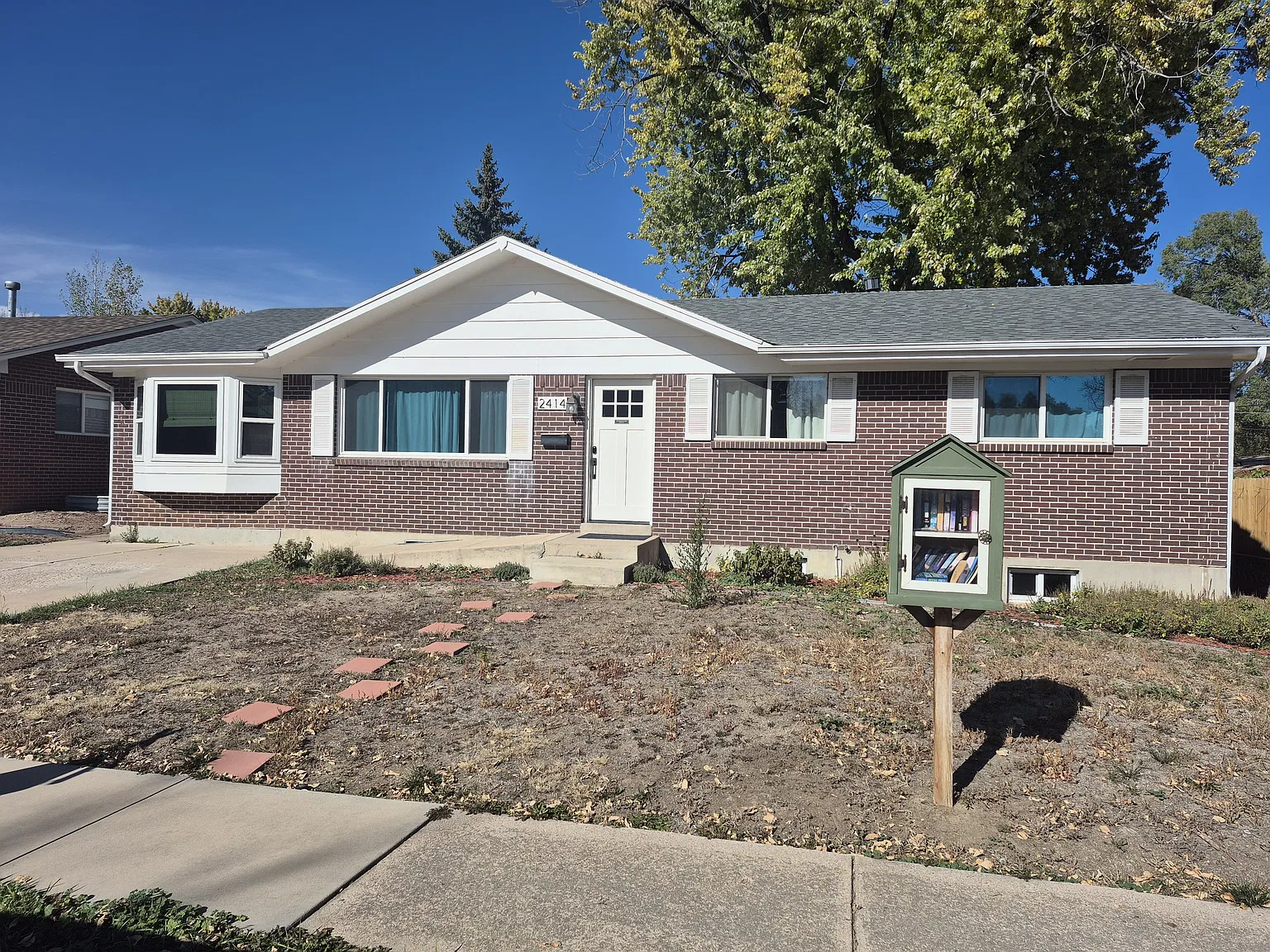 4 bed, 2562 sqft, $2,450 — Photo 1