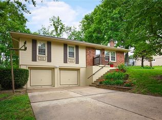 12709 E Silver Ln, Independence, MO 64050