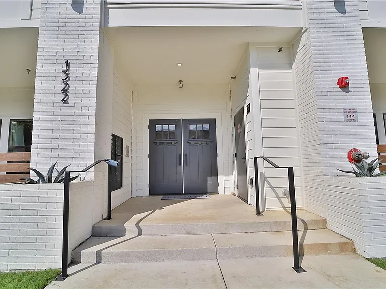 The Fairmount at Magnolia — Photo 42