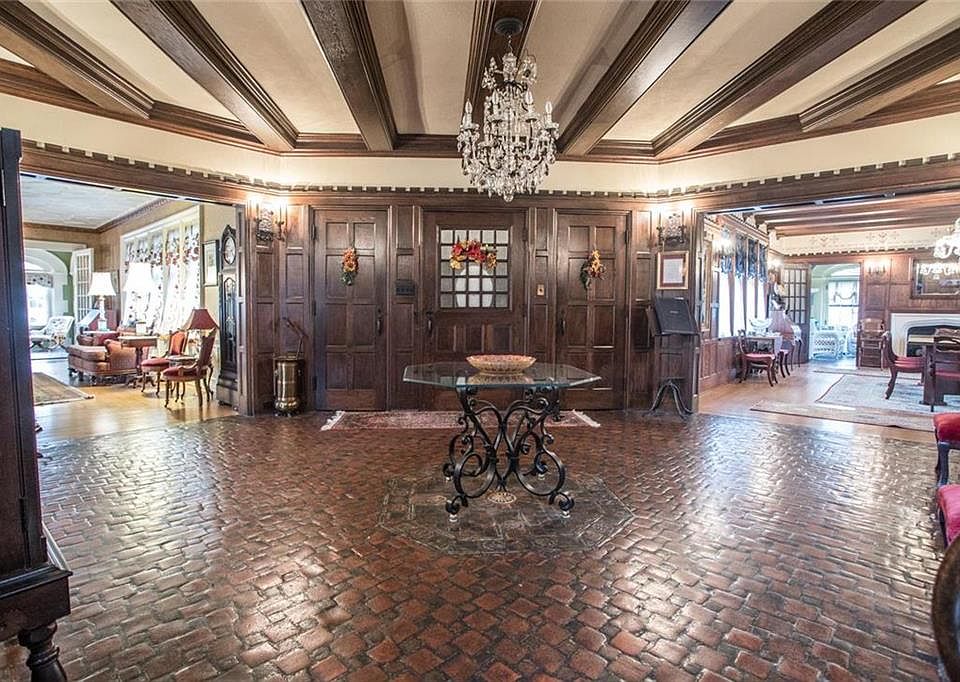 625 Paxinosa Ave, Easton, PA 18042 Zillow