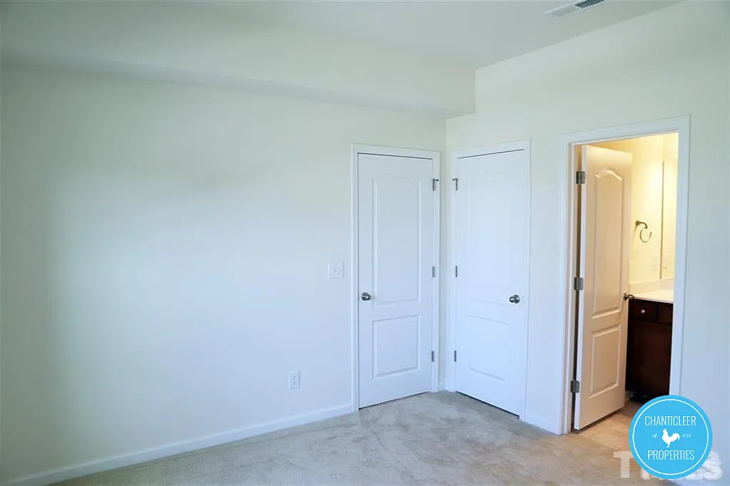 315 King Closer Drive - 1 — Photo 2