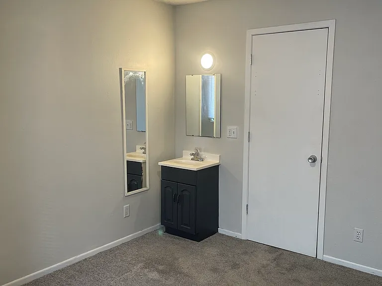 521 S Johnson St #7S — Photo 11