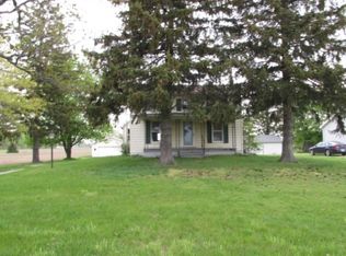 1402 E Erie Rd, Erie, MI 48133