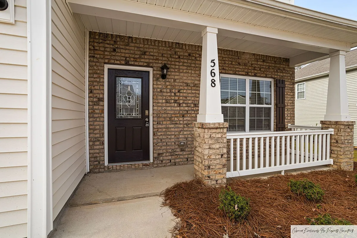 Building Photo - 568 Stone Hollow Dr