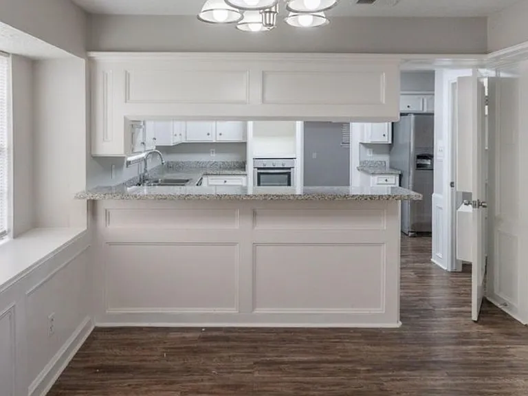 15807 Ripplewind Ln — Photo 4