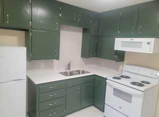 5733 E Skinner St, Wichita, KS 67218