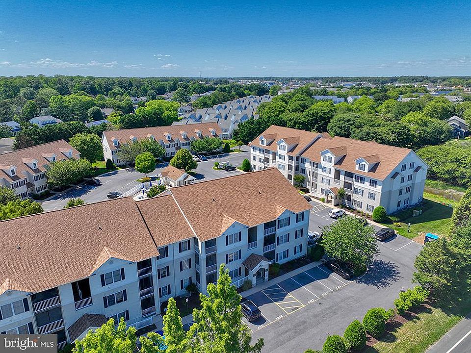 1st image of 4300 Sand Piper Dr Unit 4324