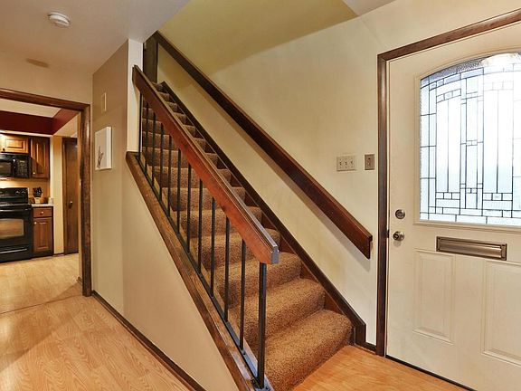 2nd image of 2062 Willowick Dr