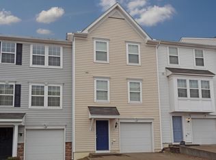 105 Birds Eye View Dr, Morgantown, WV 26501