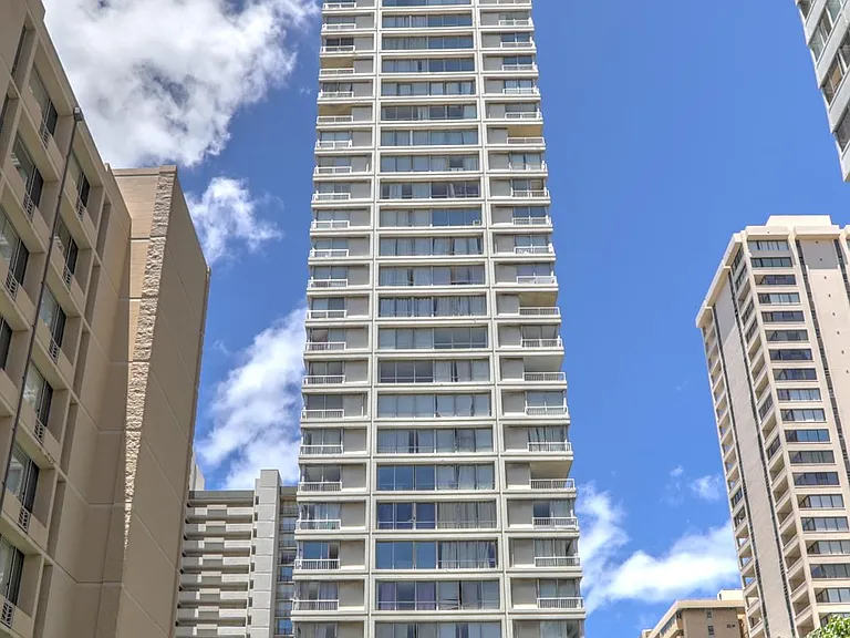 2421 Tusitala St #900 — Photo 15