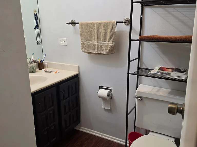 466 Tyler Ct — Photo 10