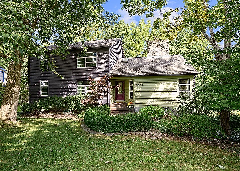 1st image of 7064 Royalgreen Dr