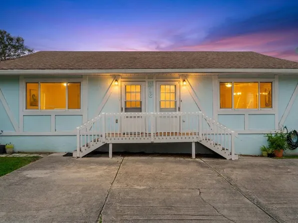 216 9th St, Saint Augustine, FL 32080