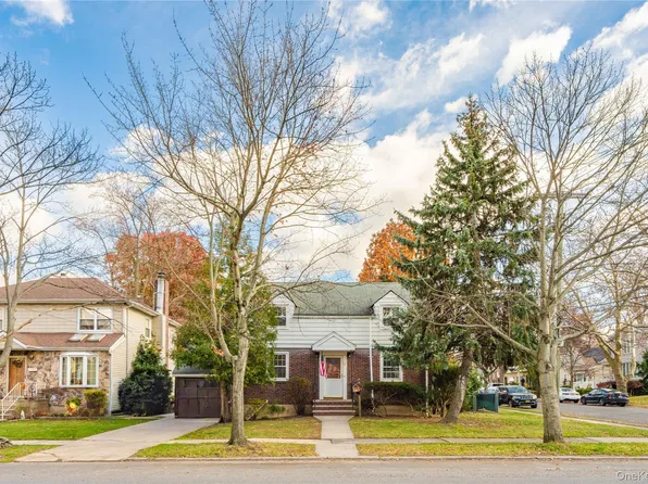 97 Wescott Boulevard, Staten Island, NY 10314