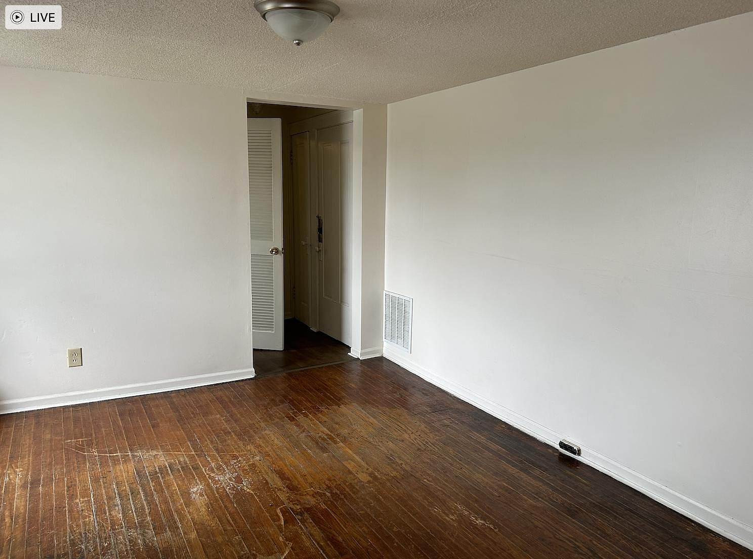 303 N 4th St 2, Hannibal, MO 63401 Zillow