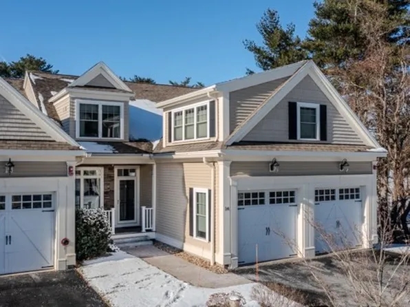 16 Fairway Dr #16, Topsfield, MA 01983