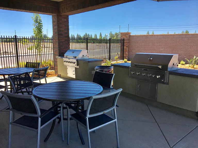 1826 Golden Willow Ave — Photo 33