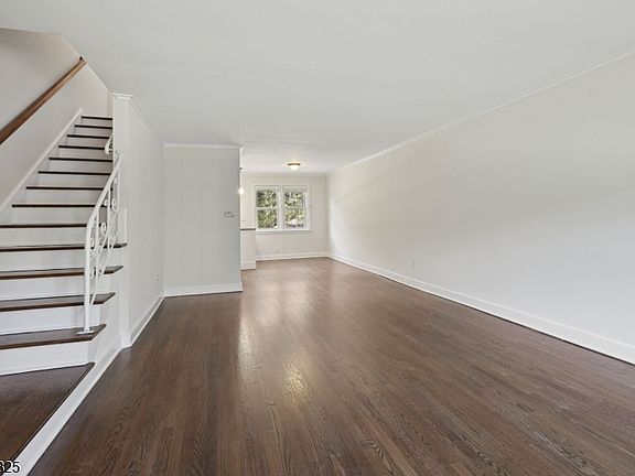 3rd image of 68-86 New England Ave #13