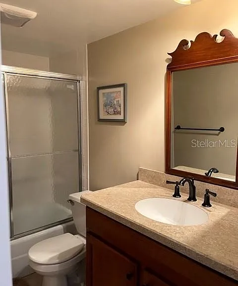 285 107th Ave #606 — Photo 36