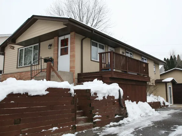 2372 Burke Ave E, North Saint Paul, MN 55109