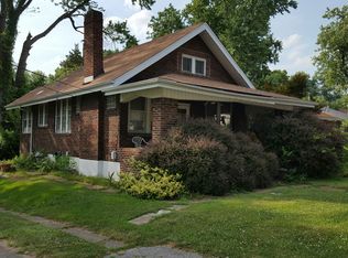 121 N New Florissant Rd, Florissant, MO 63031