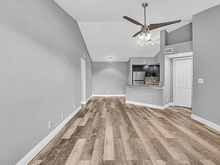 3300 Pinewalk Dr N #1925 — Photo 16