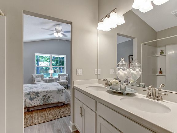 4th image of 4633 Avenue C St