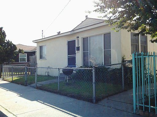 1st image of 4122 W 120th St APT A