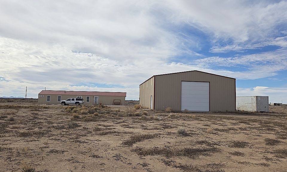 1st image of 4445 Coyote Rd SE